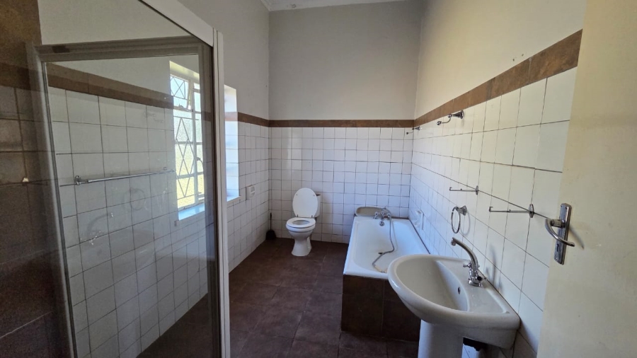 4 Bedroom Property for Sale in Tarkastad Eastern Cape